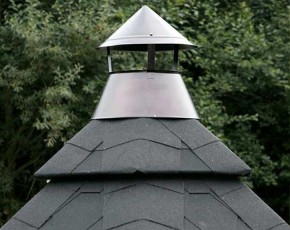 Finnhaus Wolff Grillkota Samu 3858 45 + Saunaanbau + Grillanlage + Dachschindeln rot - 45mm Elementhaus - natur